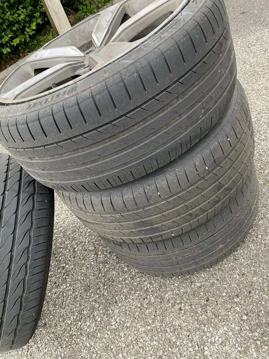 Audi A3 alloys and tyres - Image 3