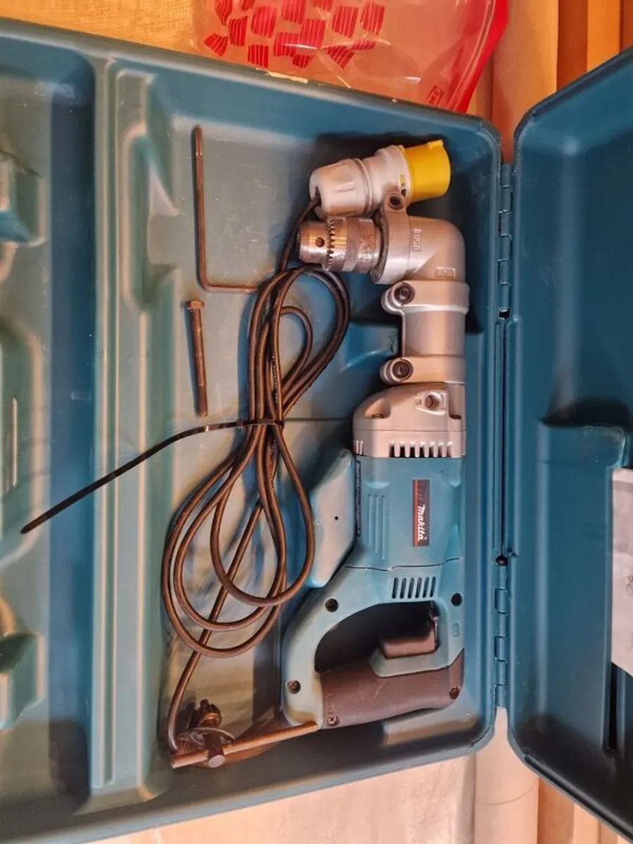 Makita Rotary Angle Drill DA4000LR with Case - Image 4