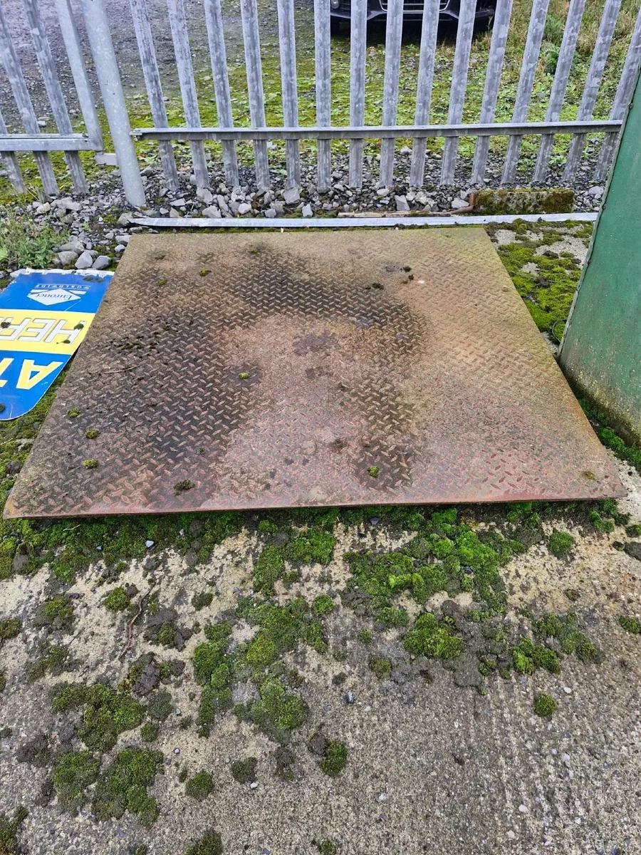 HEAVY-DUTY INDUSTRIAL PLATFORM SCALE – 1500 × 1500 - Image 2