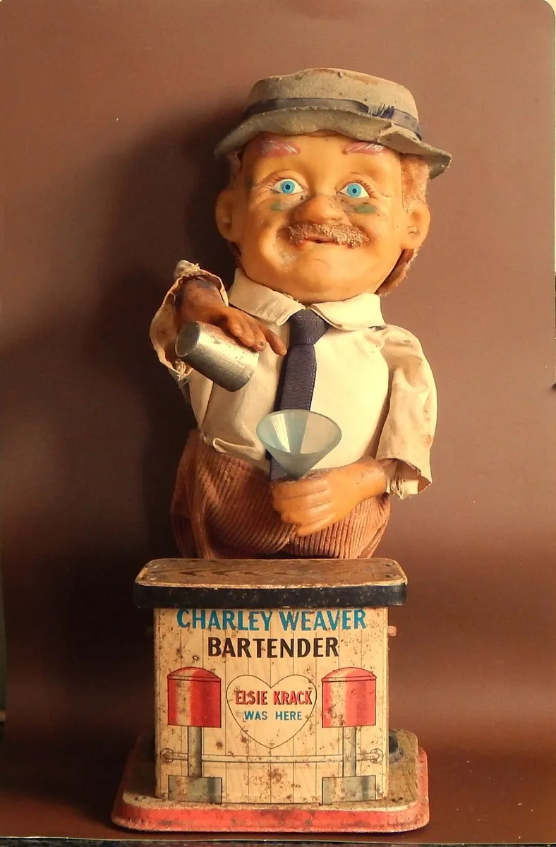 Vintage Charlie Weaver Bartender Tin Toy - Image 1