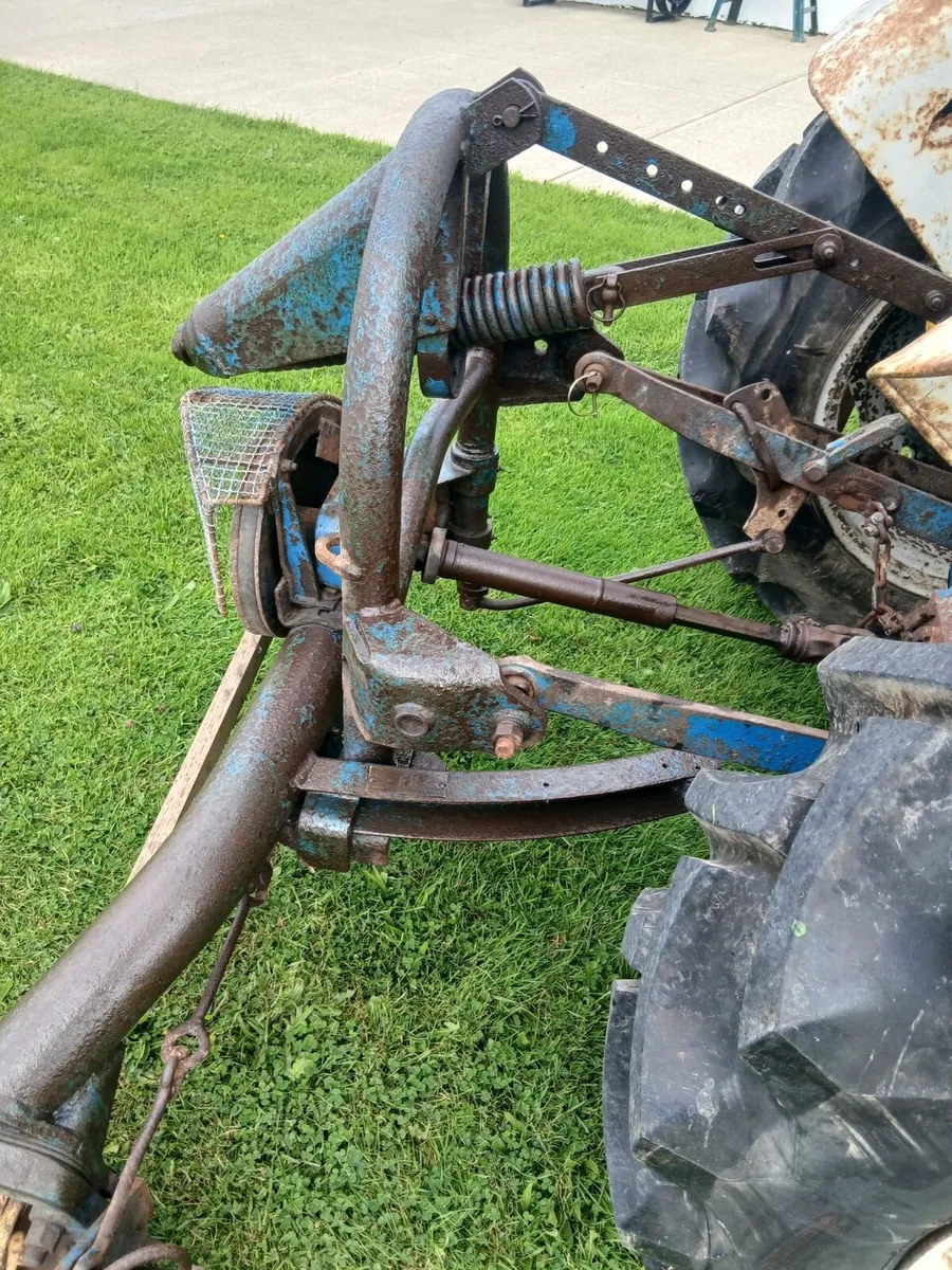 Ransom finger bar mower and Ford 2000 for sale - Image 2
