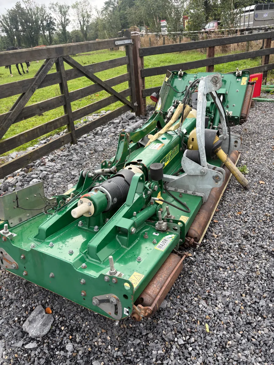 Major Swift Finishing Mower - Image 2