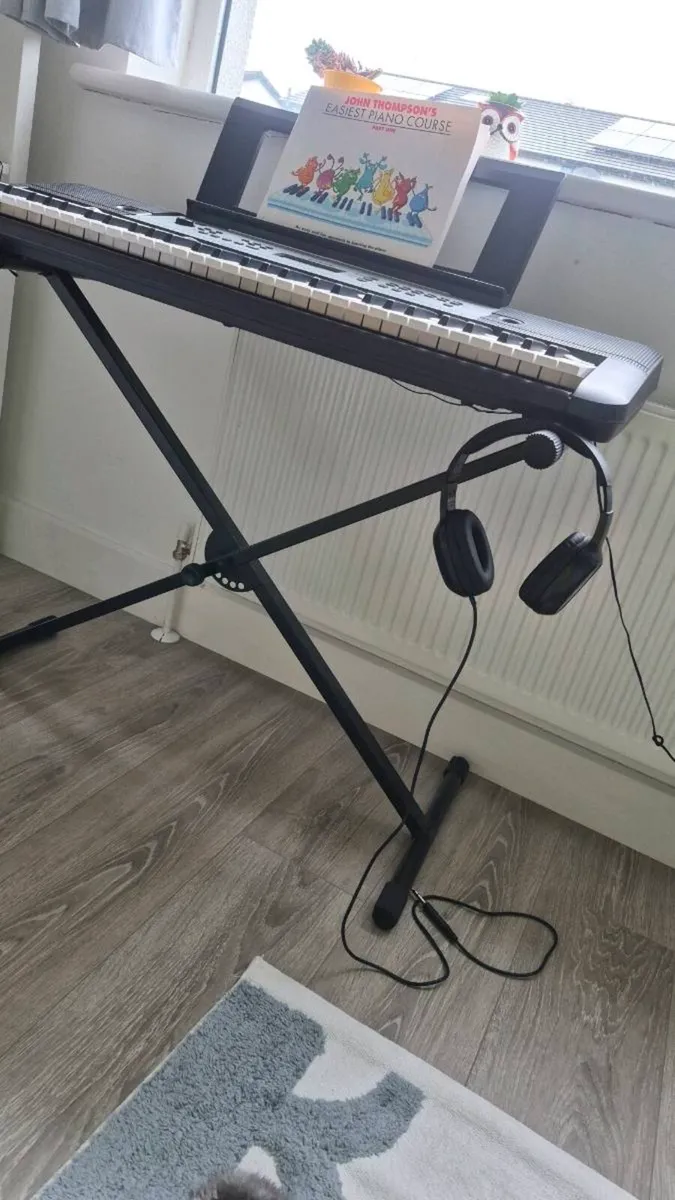 Yamaha Electric piano - Image 3