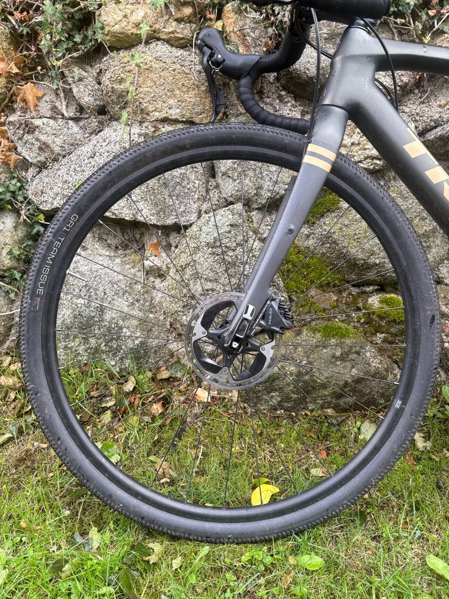 Bontrager Gravel Wheels - like new - Image 1
