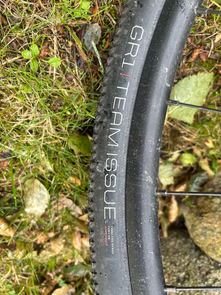 Bontrager Gravel Wheels - like new - Image 3
