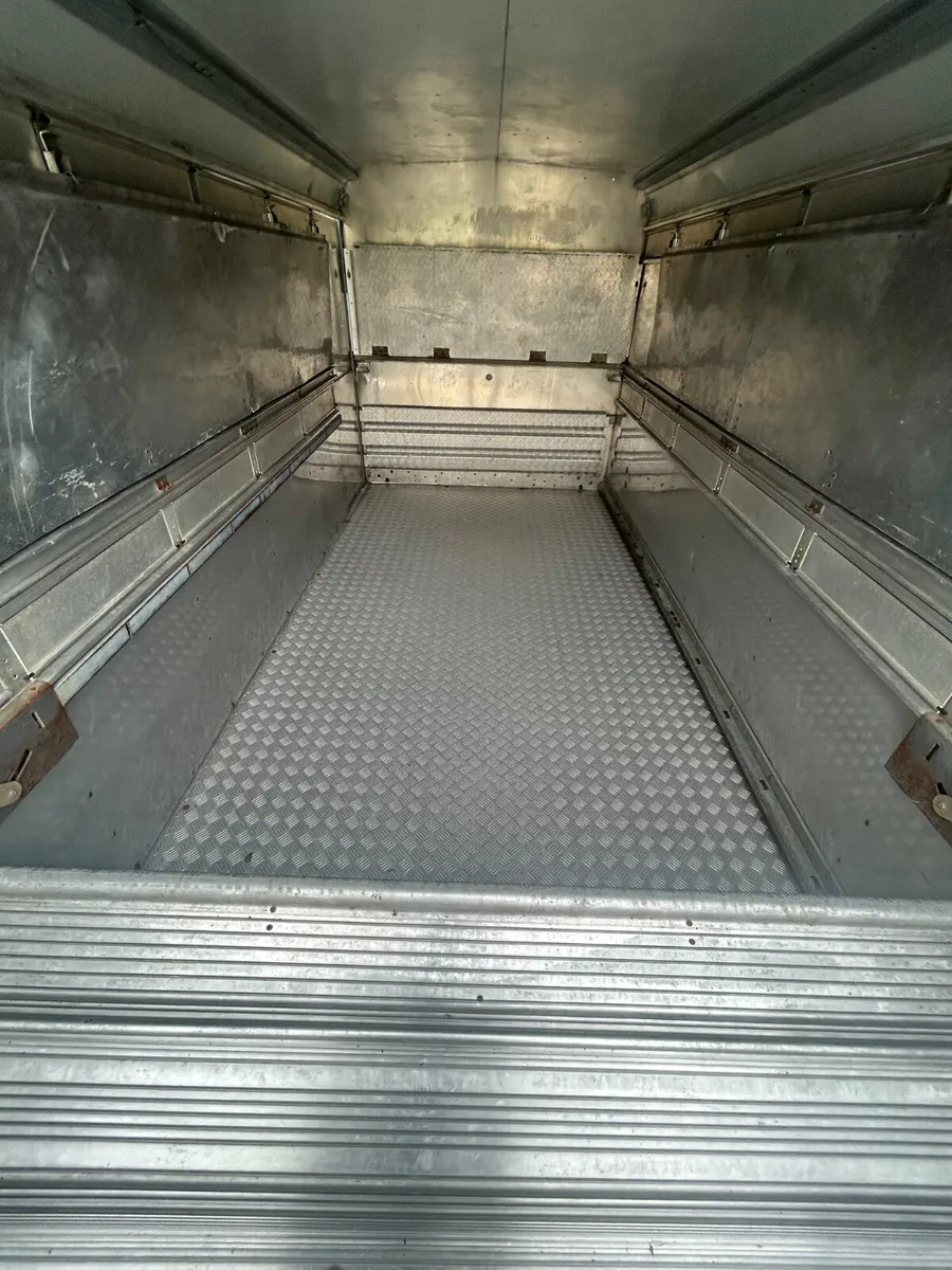 2018 Ifor Williams Ta510 12ft with Sheep Decks - Image 3