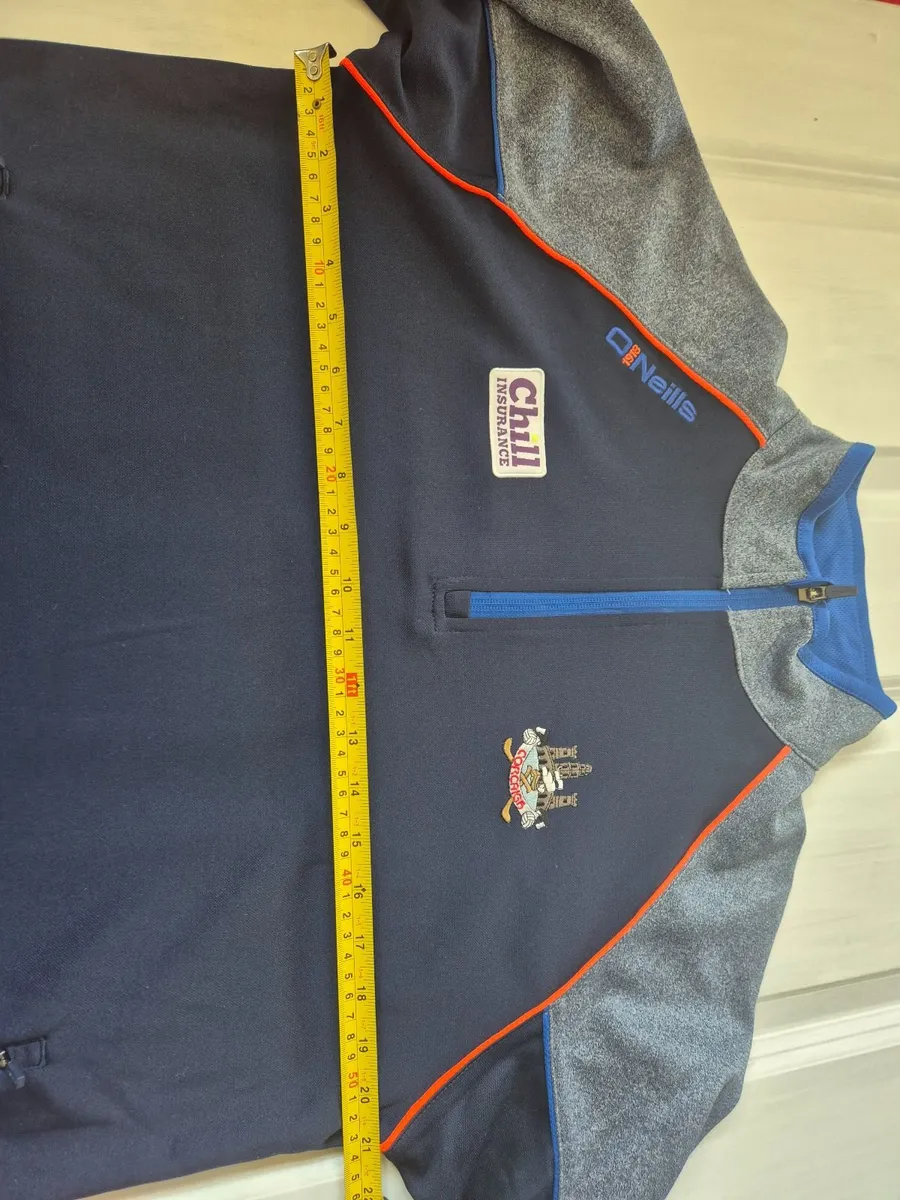Cork.GAA 1/2 zip top - Image 4
