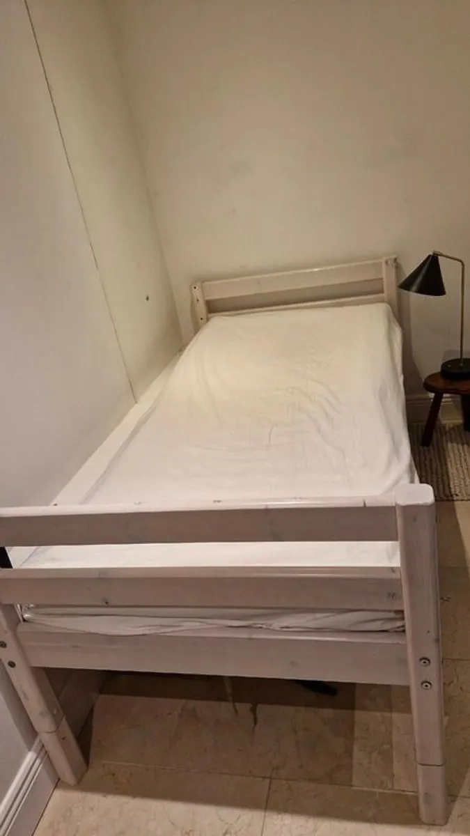 Flexa white classic bunk beds and drawers - Image 3