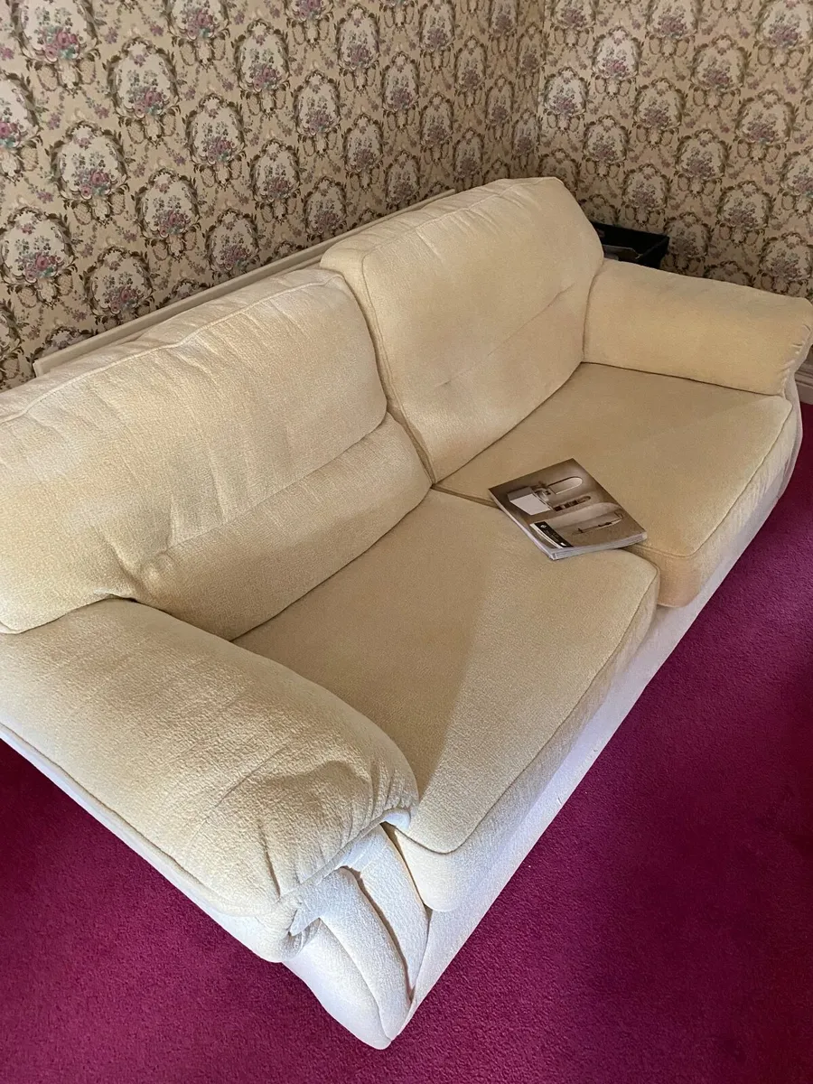 Couch - Image 3