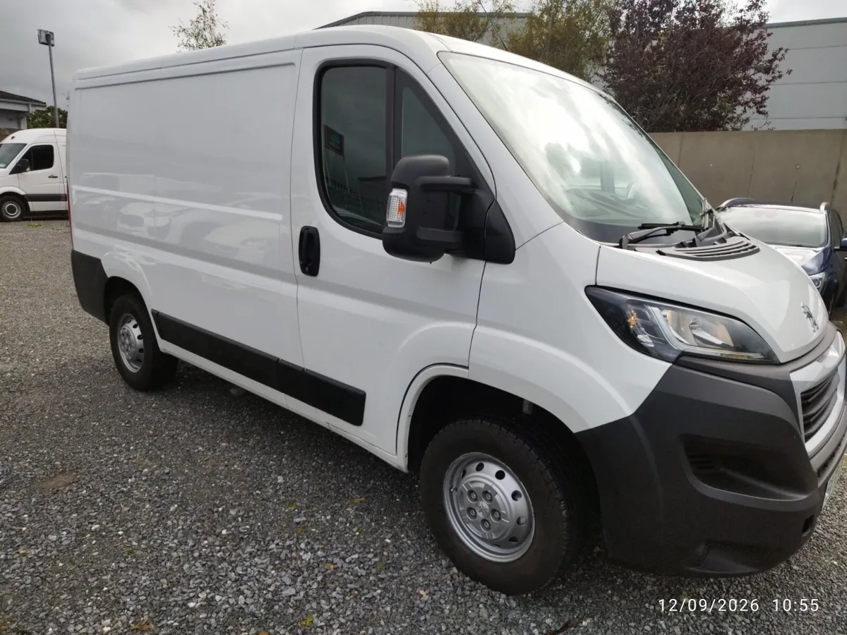 2020 Peugeot Boxer 2.2 hdi 120bhp swb low roof - Image 3