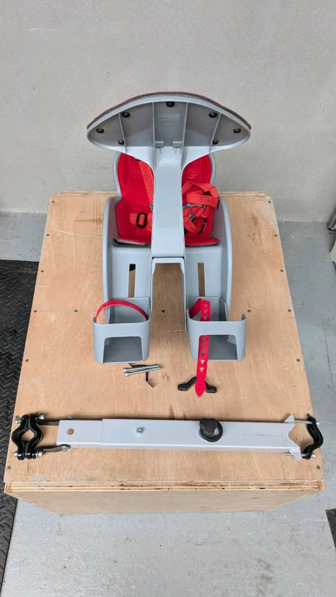 WeeRide child bike safety seat - Image 1