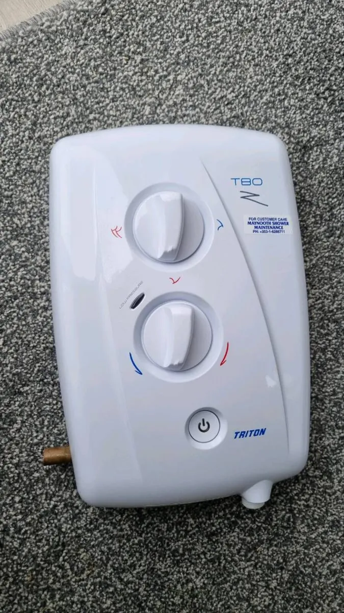 Triton T80z Electric Shower - Image 1