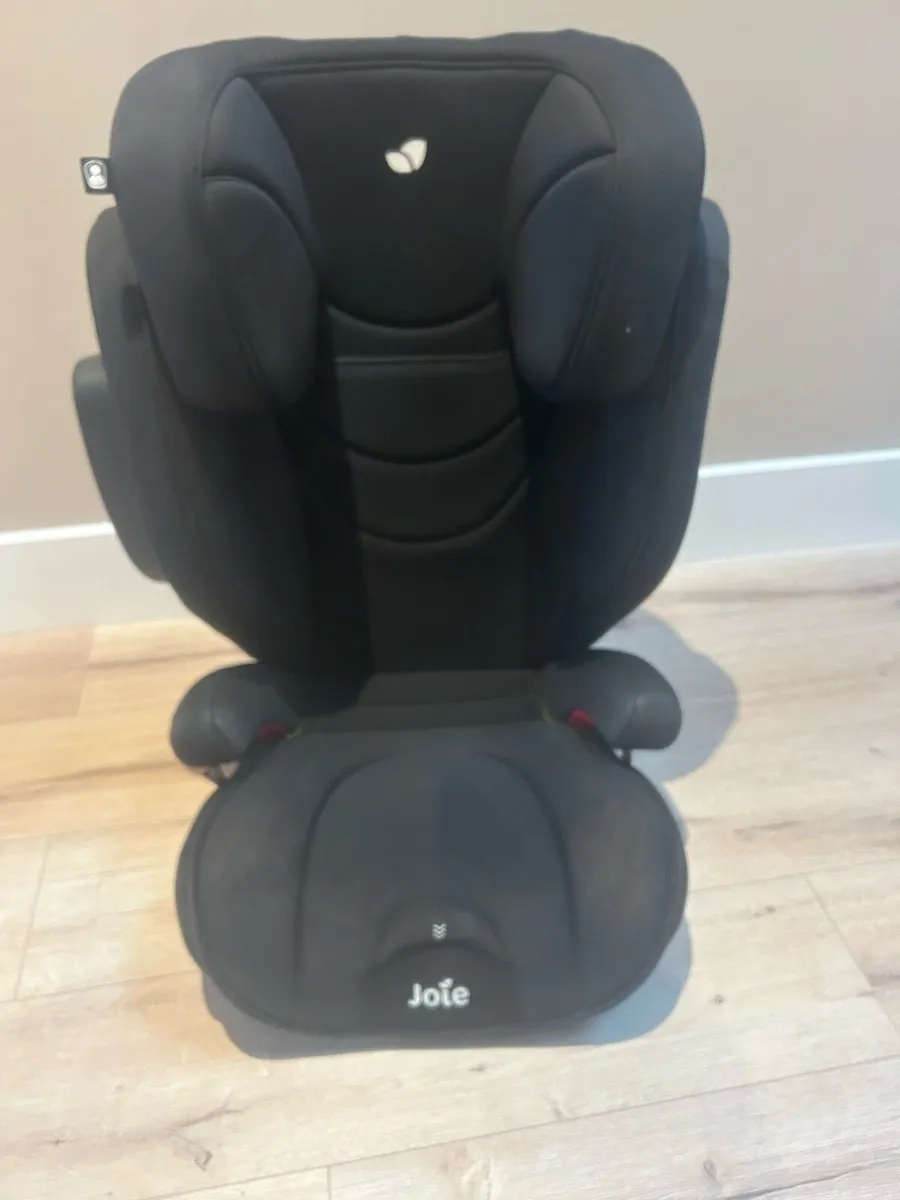 Car seat - Image 1