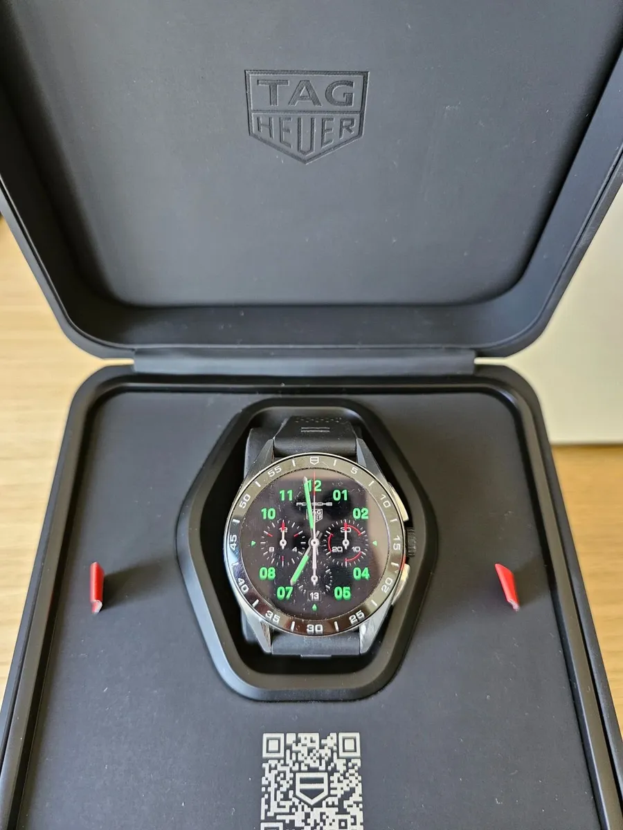 TAG Heuer Connected E4, 45mm - Image 1
