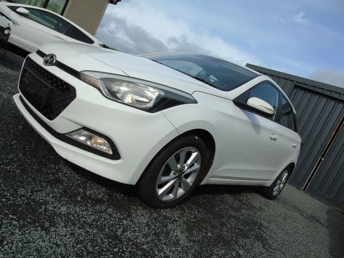 hyundai i20's breaking  petrol & diesel - Image 2