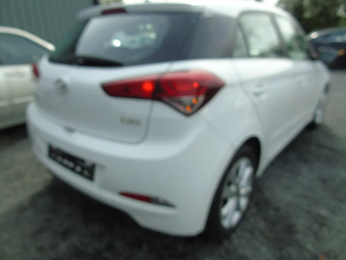 hyundai i20's breaking  petrol & diesel - Image 3