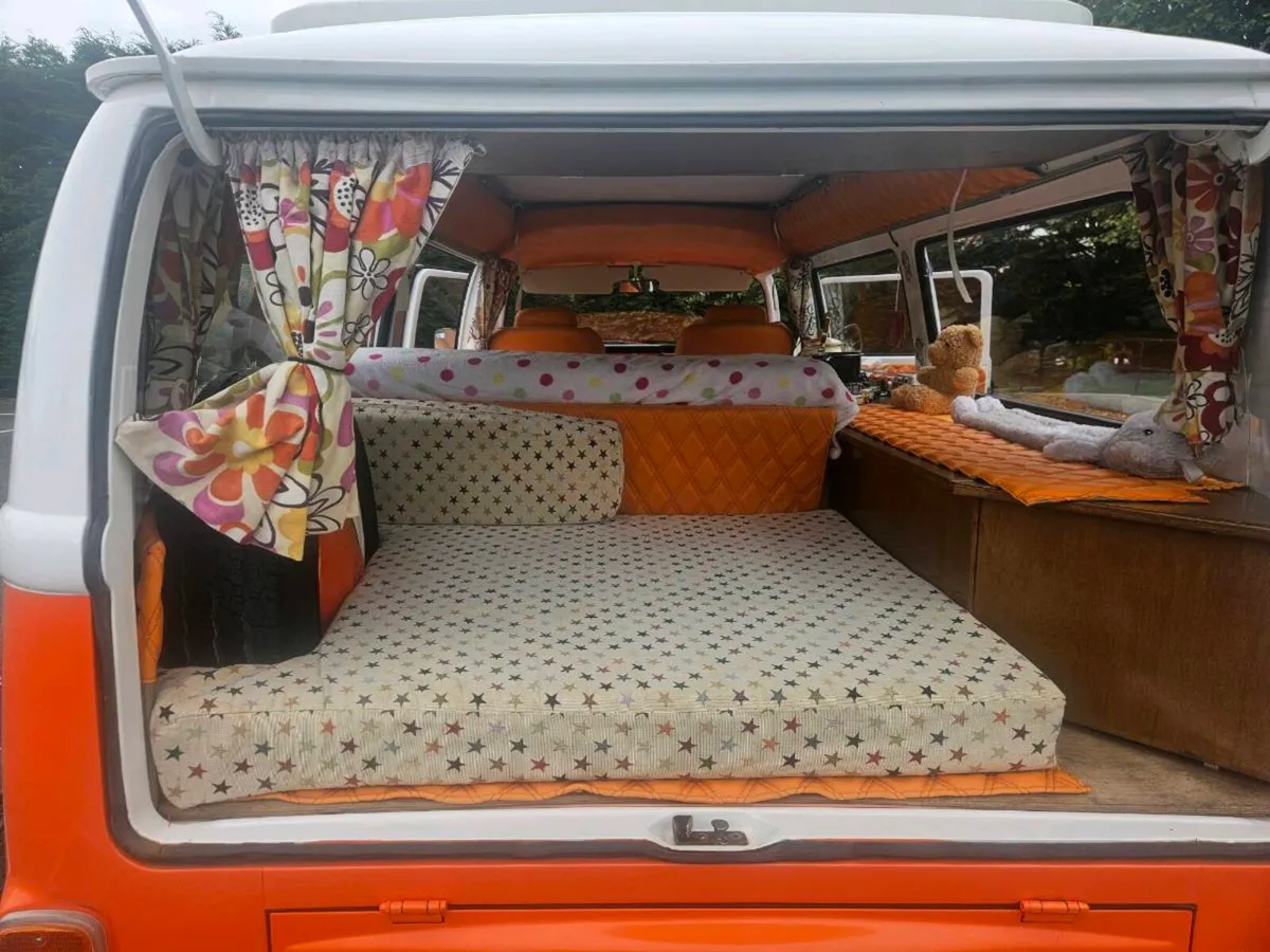 Camper van - Image 4
