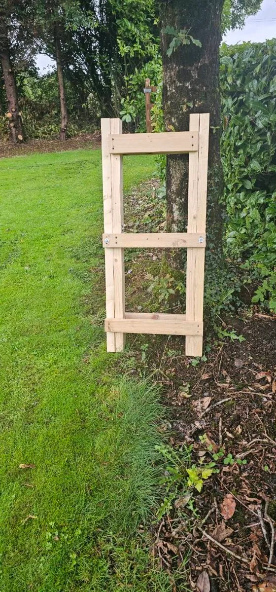 FOLDABLE SAWHORSE - Image 3