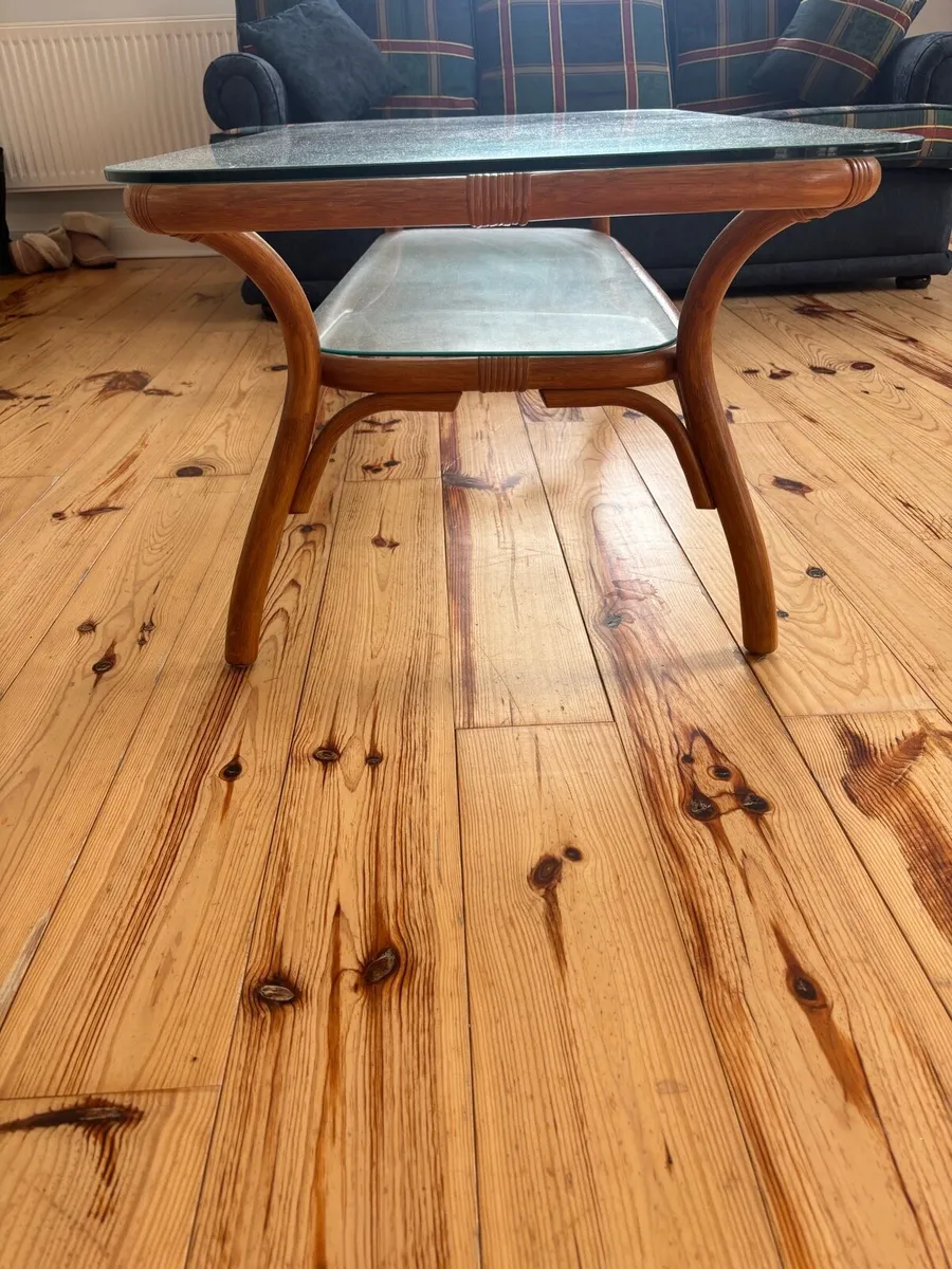Glass bamboo coffee table - Image 1