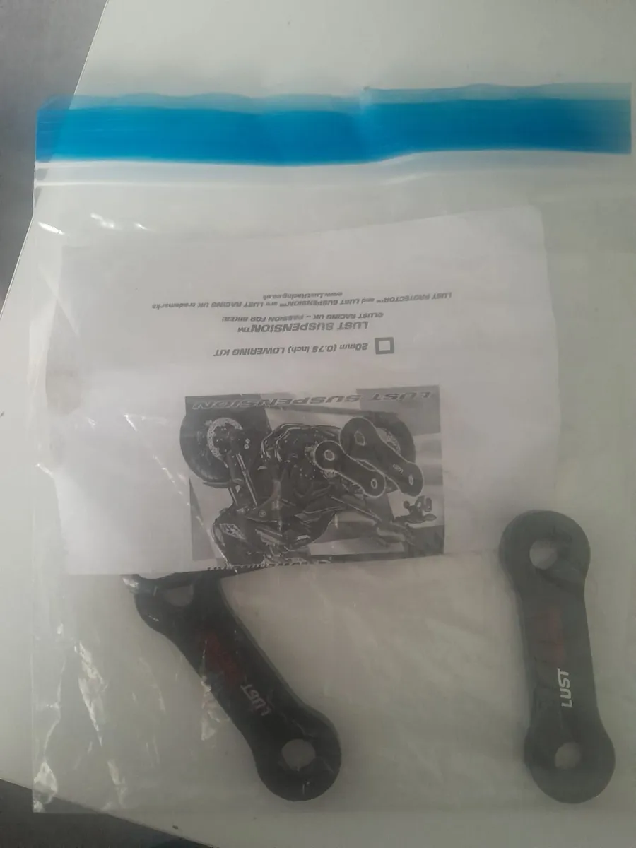 Tracer 900 2015 parts - Image 4