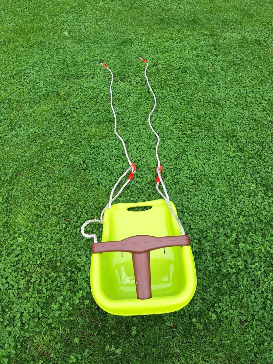 Baby swing - Image 1