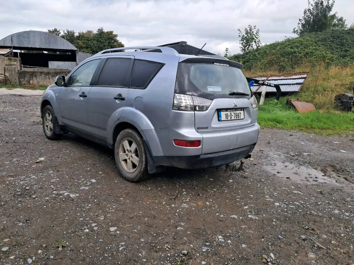 Mitsubishi Outlander - Image 3