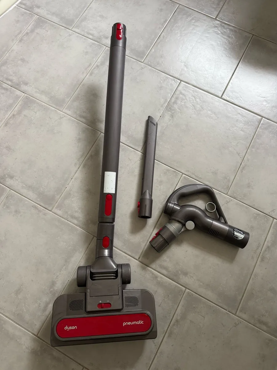 Dyson Cinetic big ball animal 2 attachments - Image 1