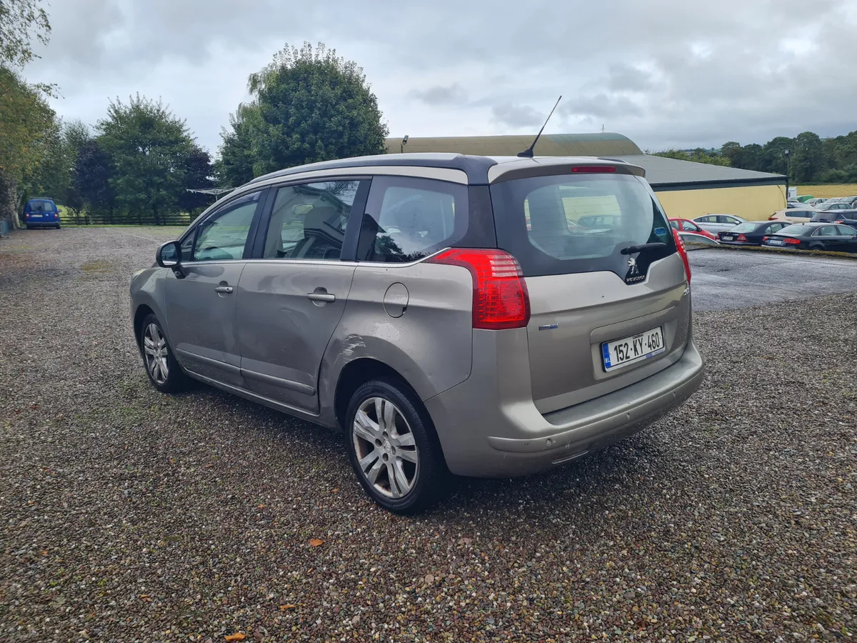 Peugeot 5008 2015 7 seater - Image 4