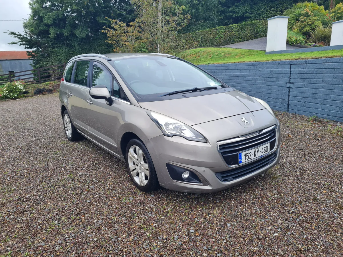Peugeot 5008 2015 7 seater - Image 2