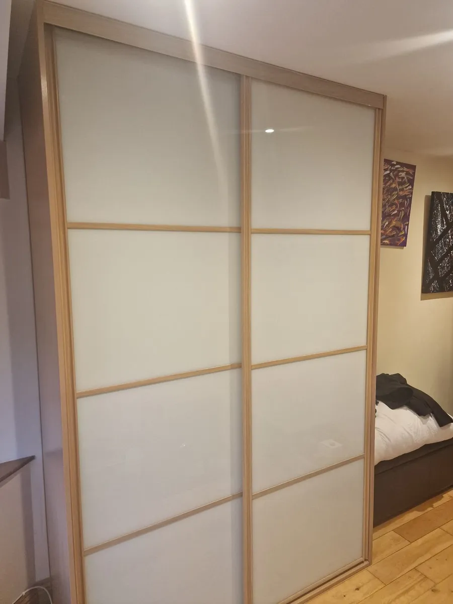 Sliderobe - Image 1
