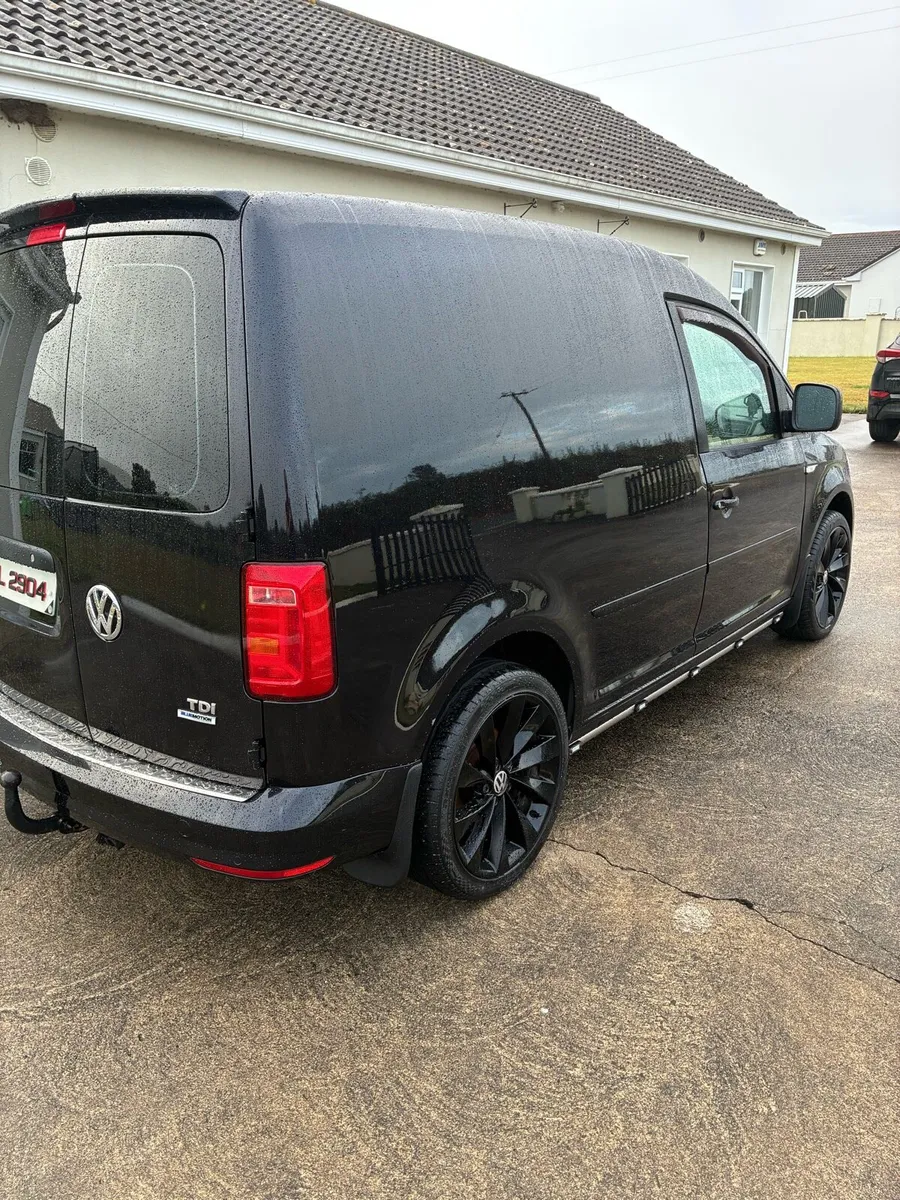 Volkswagen Caddy - Image 4
