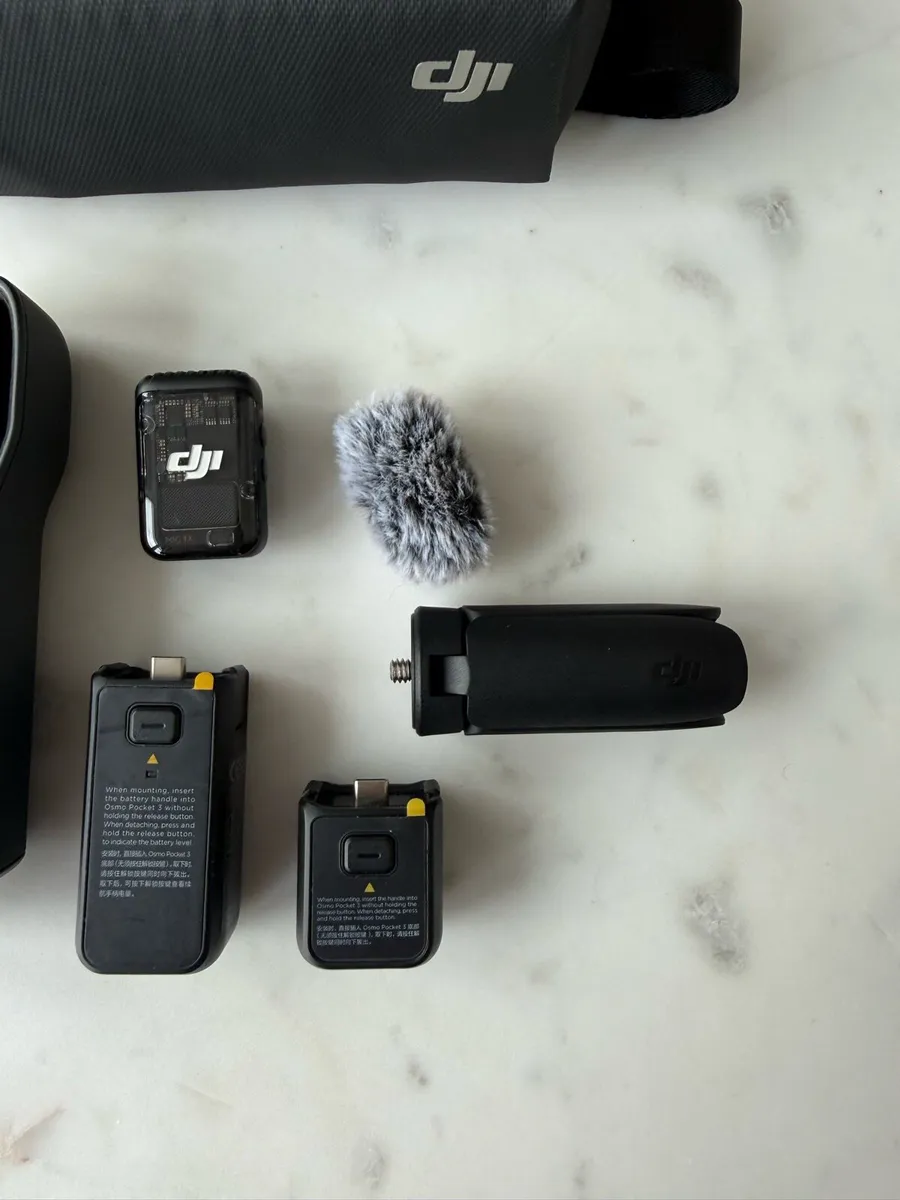 DJI Osmo Pocket 3 - Creator Combo - Image 3