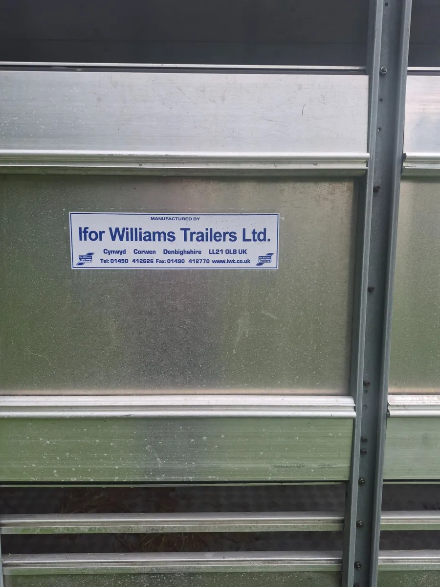 Livestock  trailer - Image 1