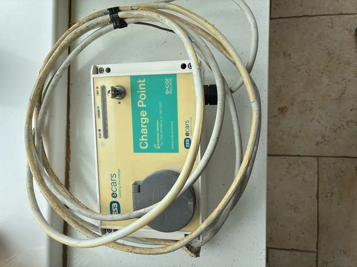 ESB E-Cars Home Wallbox Charging Unit - Image 2