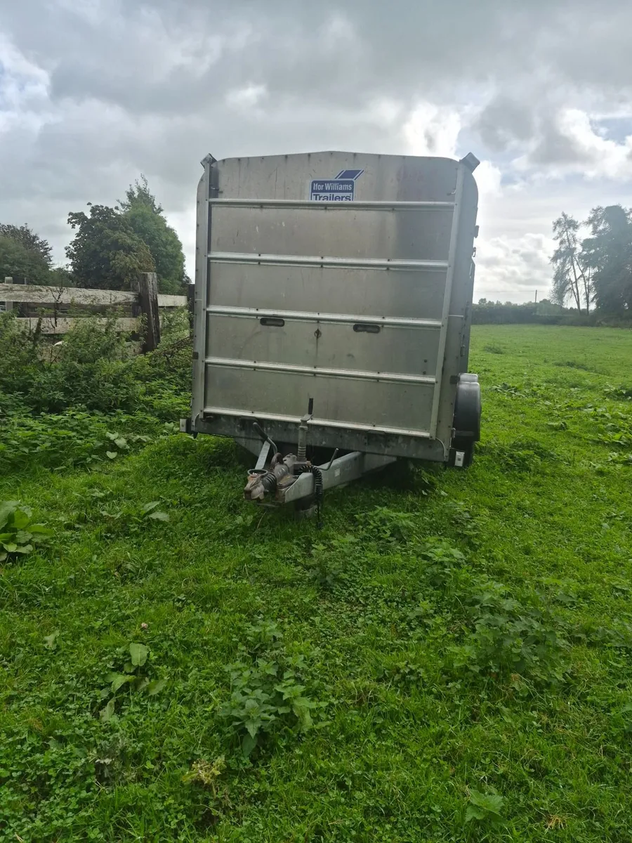 Livestock  trailer - Image 3