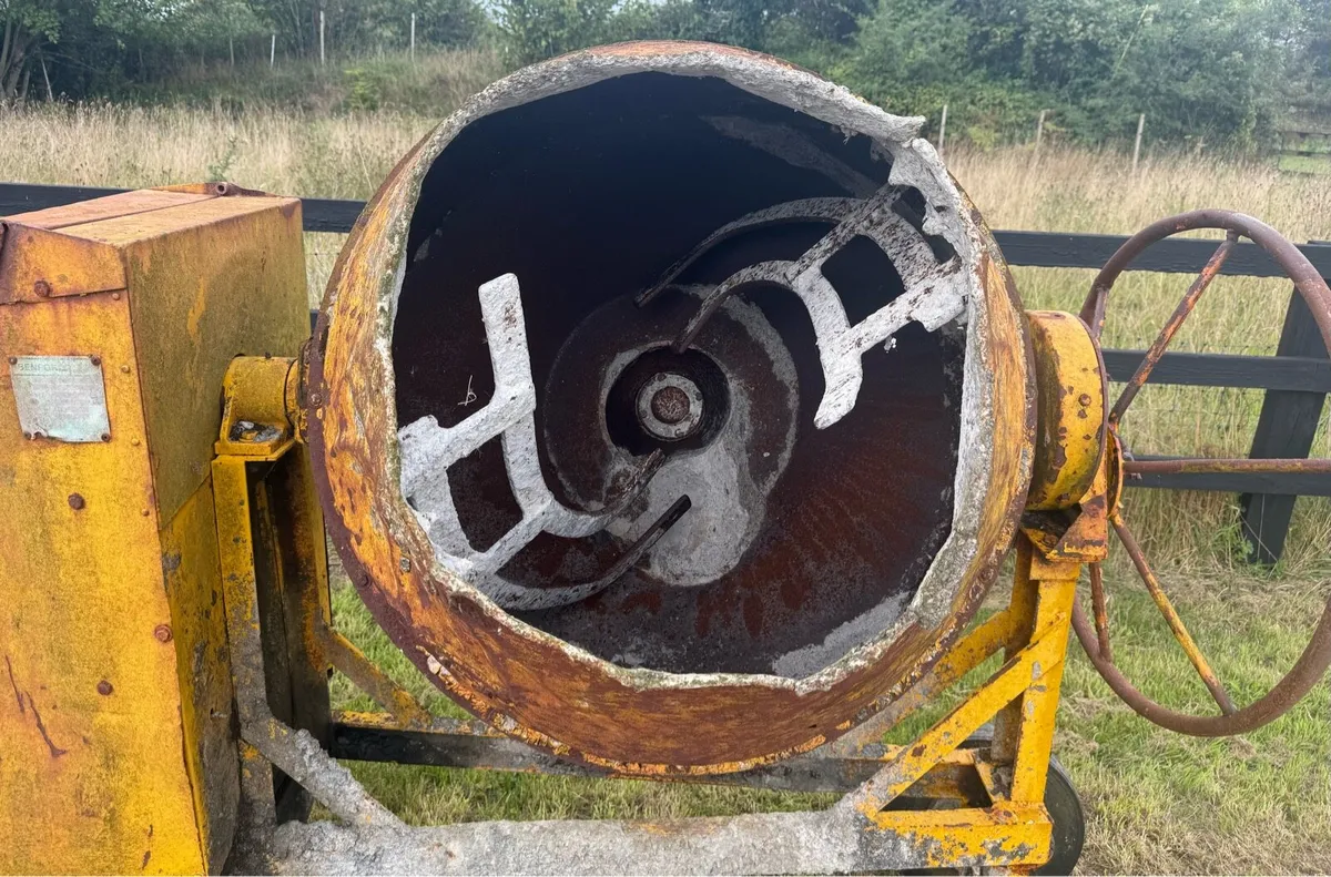 Benford Diesel Cement Mixer- Working Perfectly - Image 4