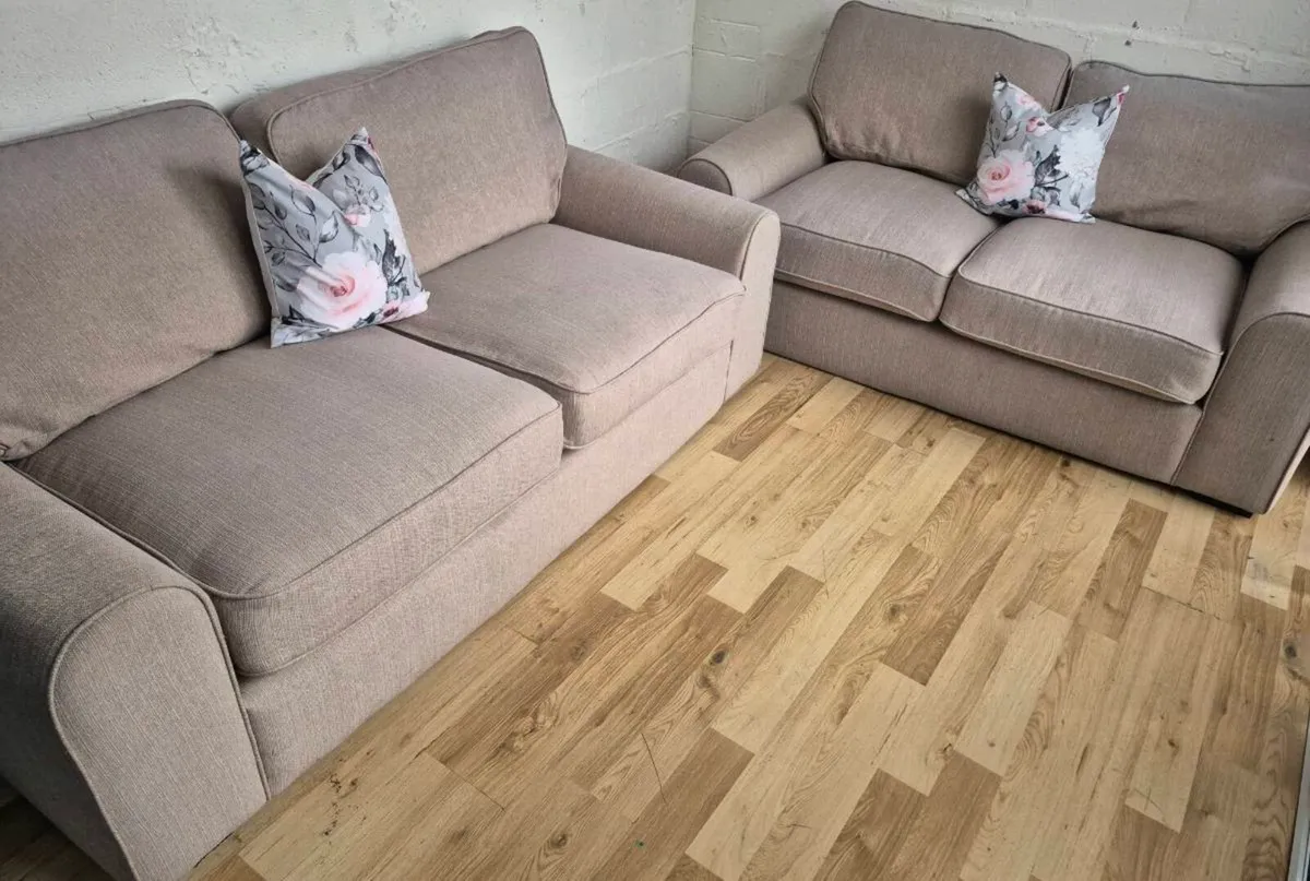 3 & 2 Sofas ,Dublin Delivery - Image 1