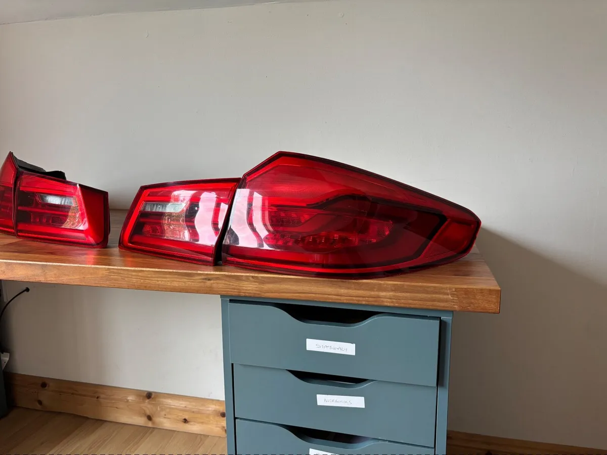 Bmw G30 5 series taillights - Image 3