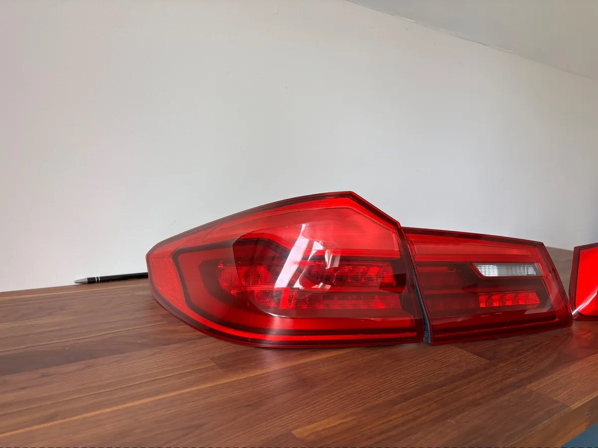 Bmw G30 5 series taillights - Image 2