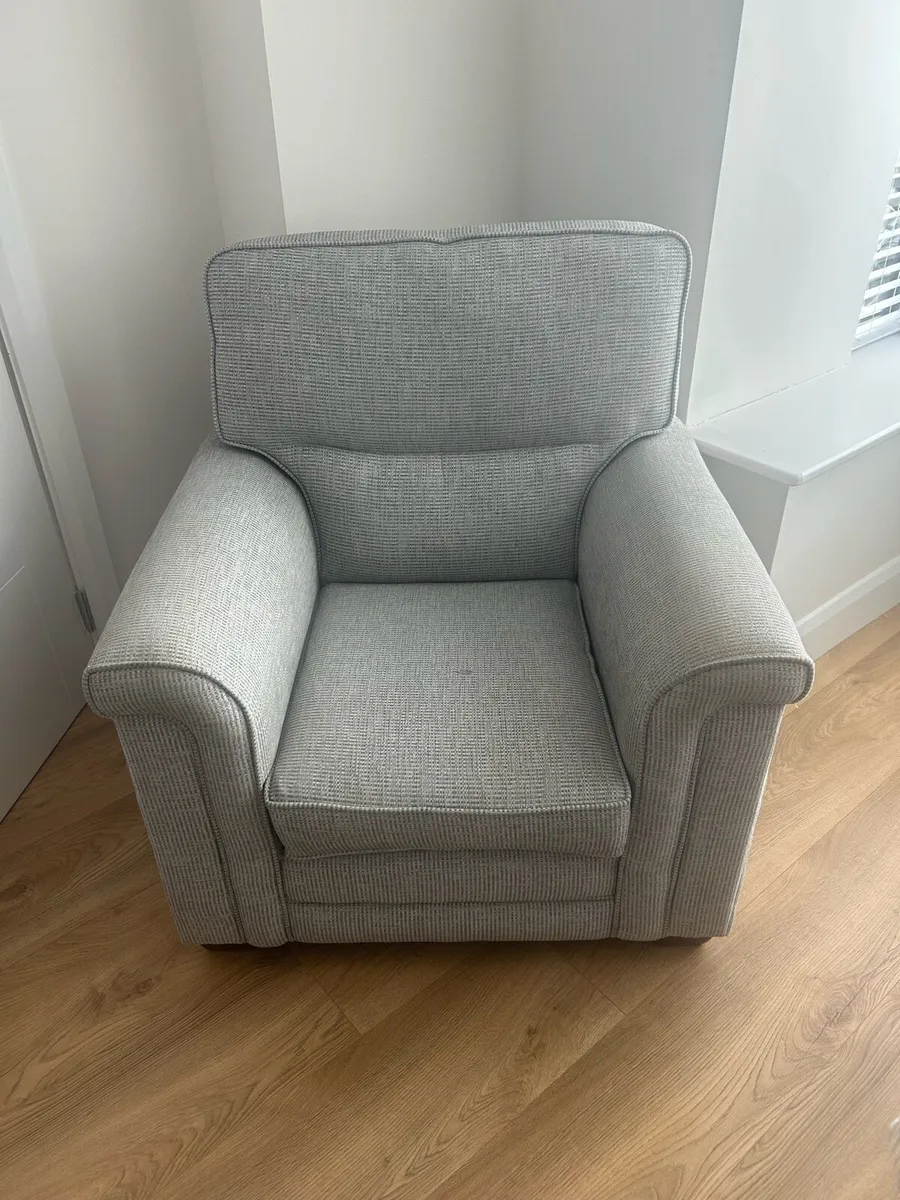 Arm Couch ( Single ) - Image 1