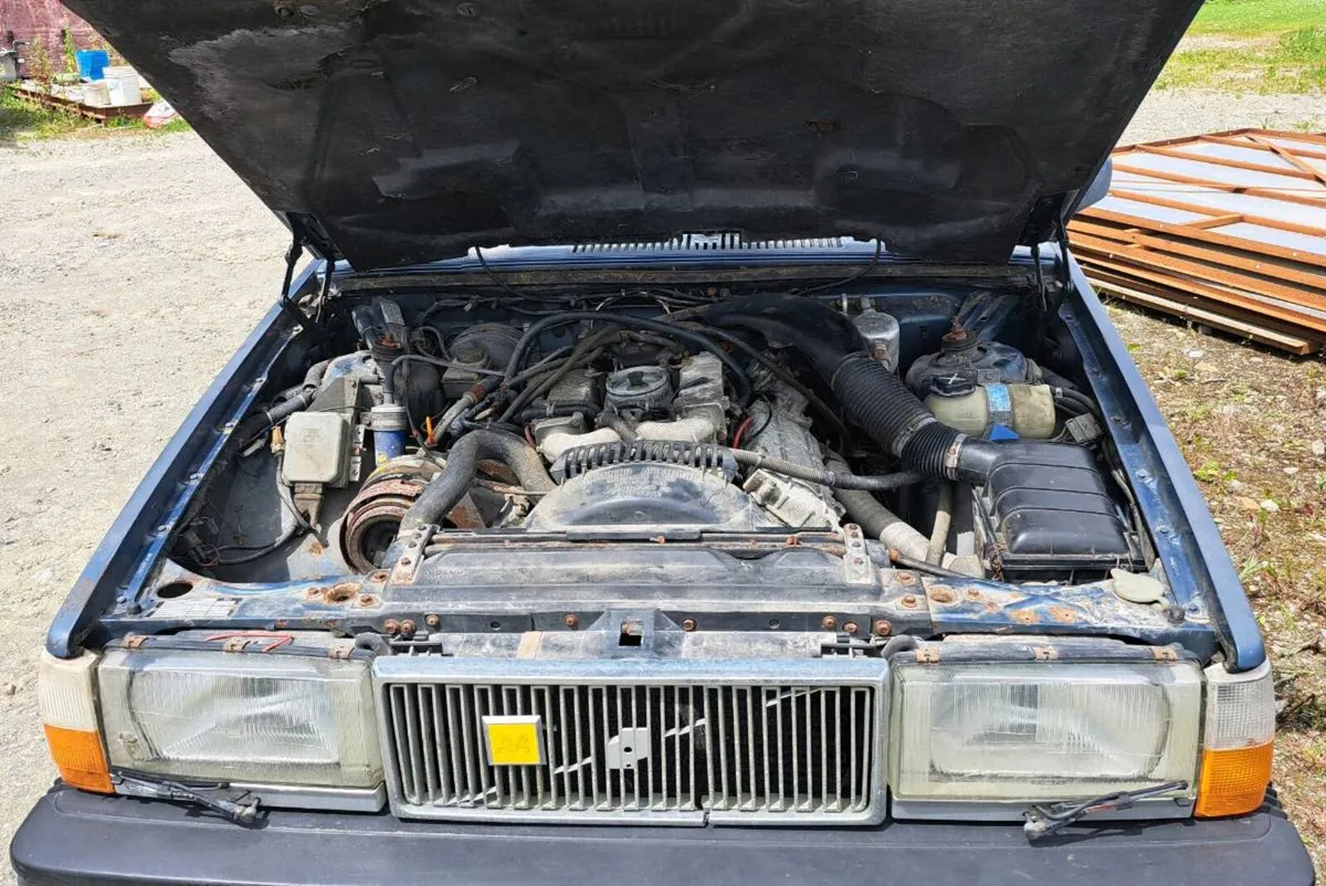 Volvo 760 GLE - Image 2