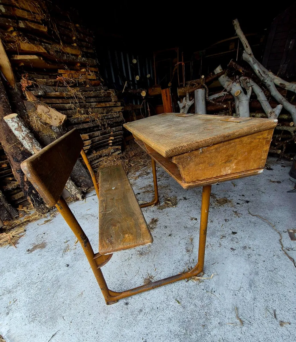 Old School Desk - Image 4