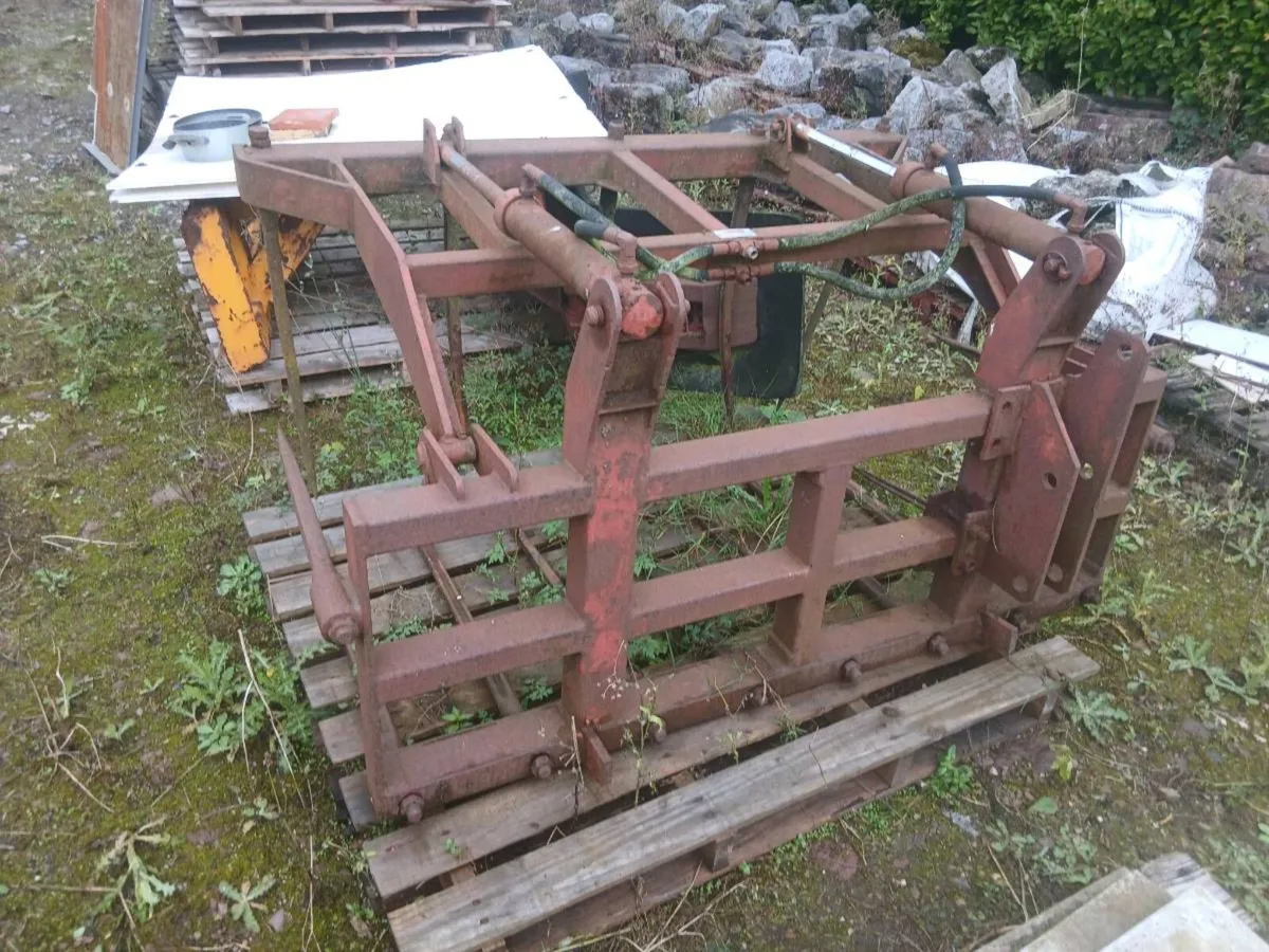 Muck grab FERMOY - Image 2