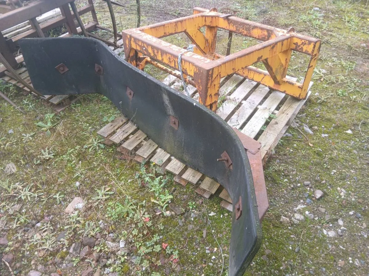 Skidsteer yard scraper FERMOY - Image 4