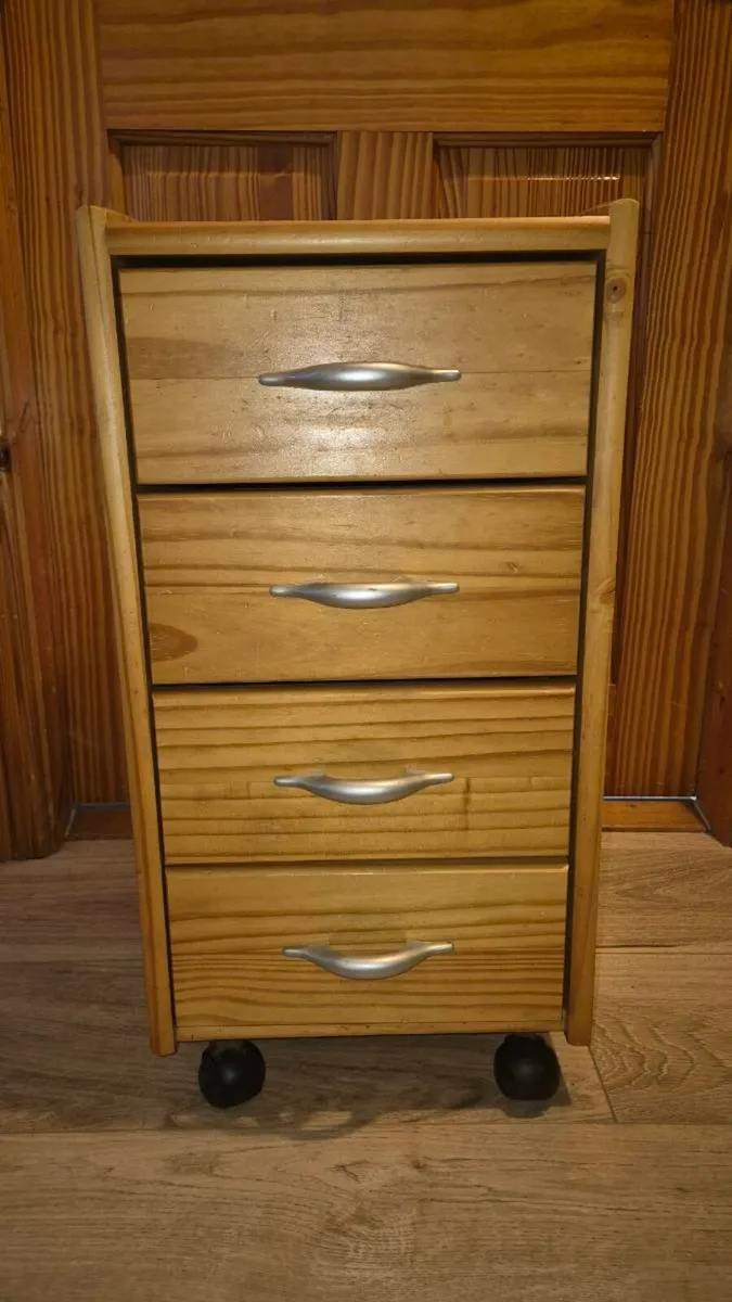 Bed side Table - Image 4