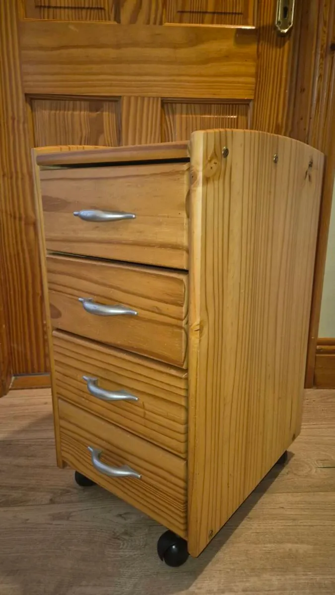 Bed side Table - Image 1