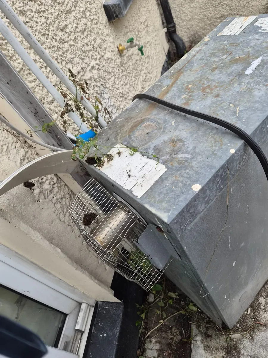 Oil tank and hot water cylinder - Image 2