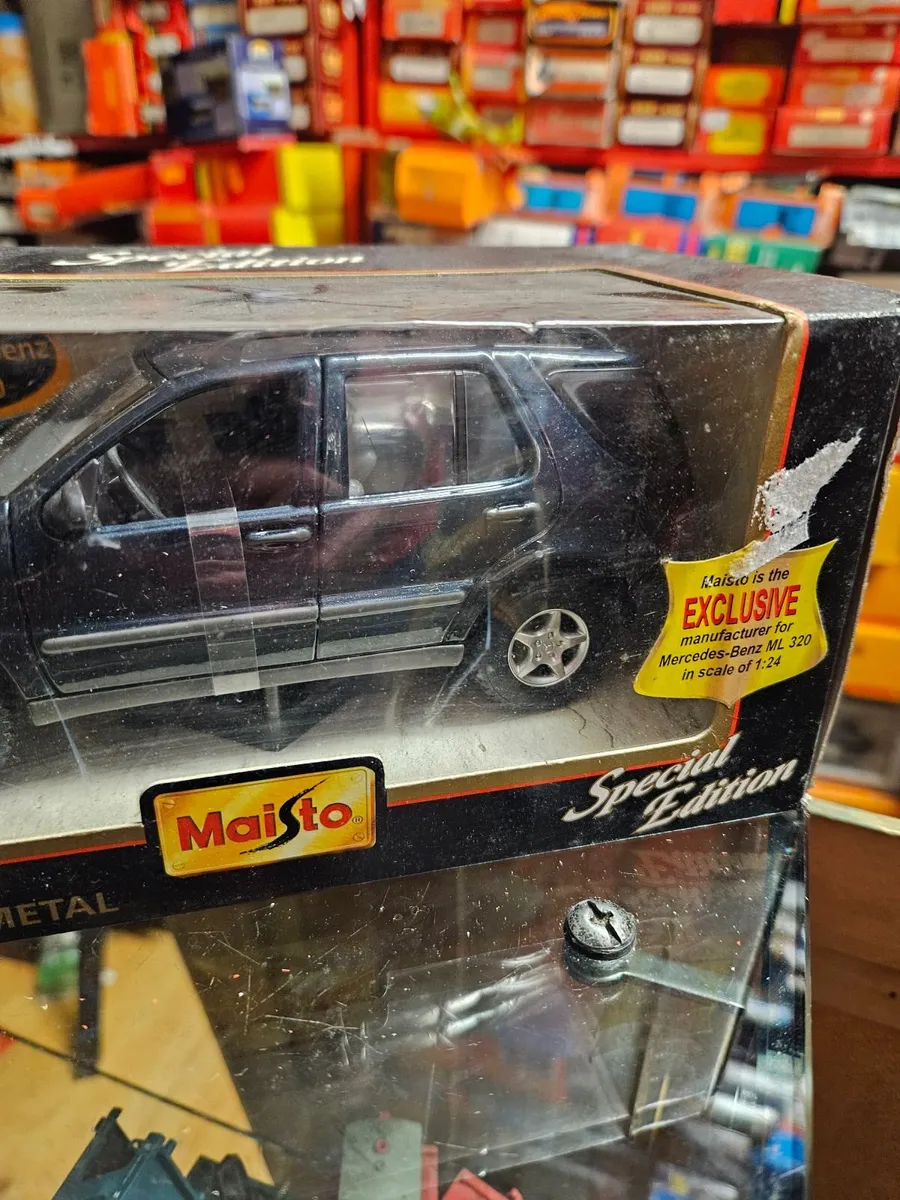 Corgi Maisto Mercedes 4x4 - Image 3