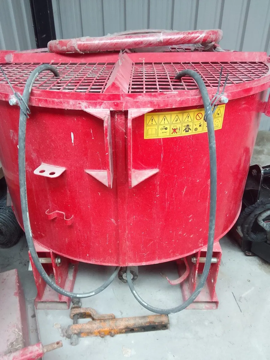 Jarmet pan mixer - Image 1