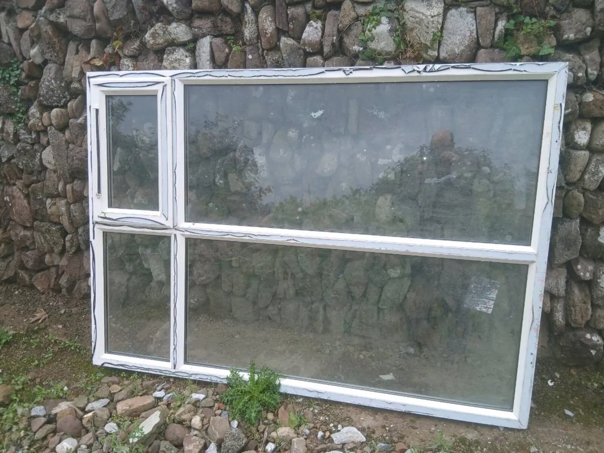 Window FERMOY - Image 1